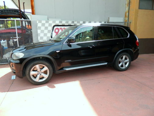 Bmw X5 35sd powered by 9000 Giri