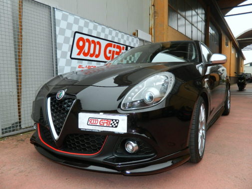 Alfa Romeo Giulietta 1.4 Multiair powered by 9000 Giri