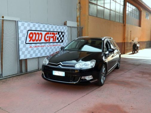 Citroen C5 Sport Tourer 2.0 Hdi powered by 9000 Giri