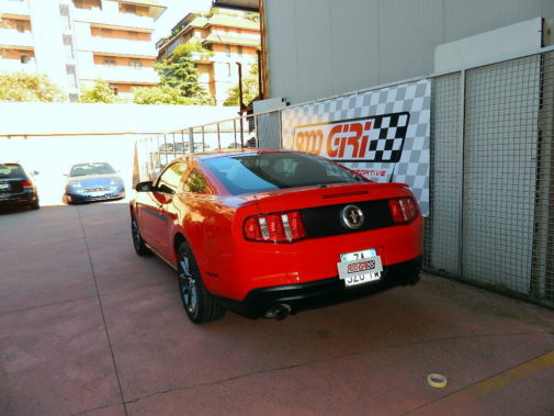 Ford Mustang 3.7 V6 powered by 9000 Giri