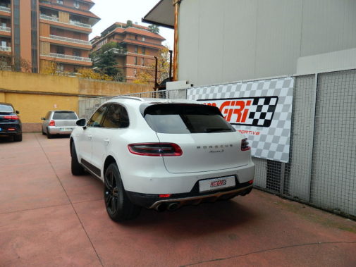 Porsche Macan S Turbo powered by 9000 Giri