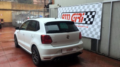 Vw Polo gti 6r powered by 9000 Giri