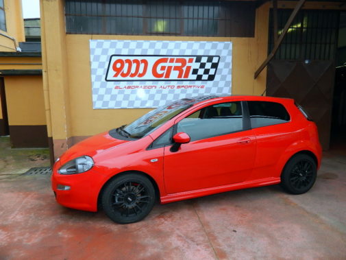 Fiat Punto 1.4 turbo powered by 9000 Giri