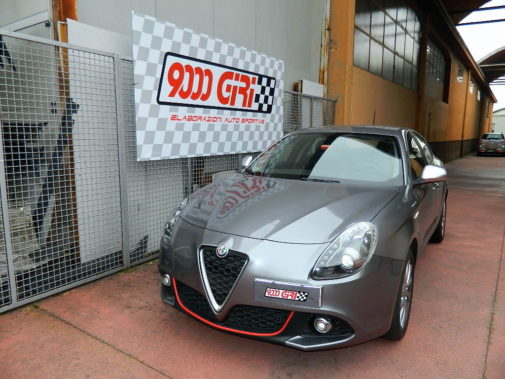 Alfa Romeo Giulietta 1.6 Jtdm powered by 9000 Giri