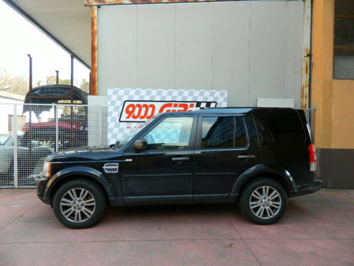 Land Rover Discovery 3.0 V6 powered by 9000 Giri