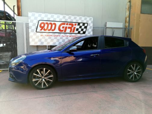 Alfa Romeo Giulietta 2.0 jtdm2 powered by 9000 giri