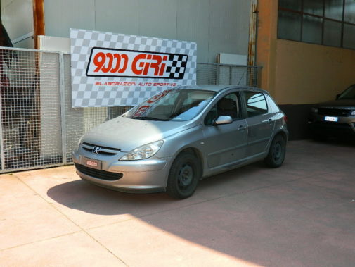 Peugeot 307 2.0 hdi powered by 9000 giri