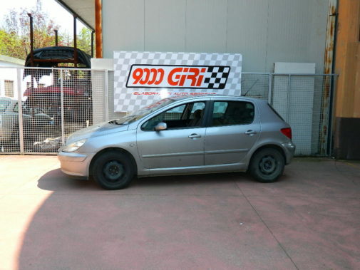 Peugeot 307 2.0 hdi powered by 9000 giri