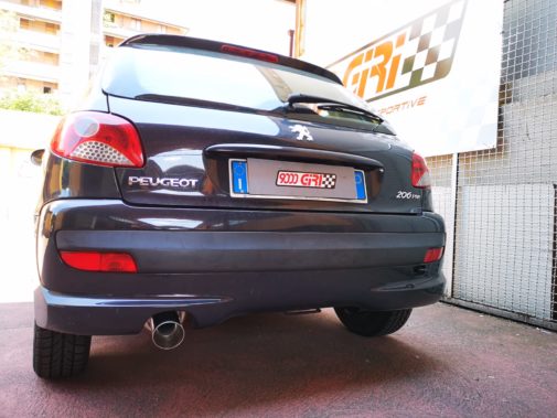 Peugeot 206 powered by 9000 Giri