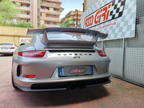 Porsche GT3 powered by 9000 Giri