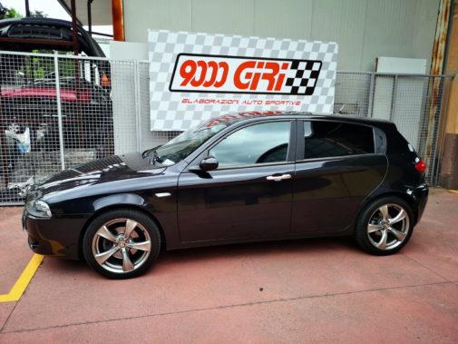 Alfa Romeo 147 1.9 jtd powered by 9000 Giri