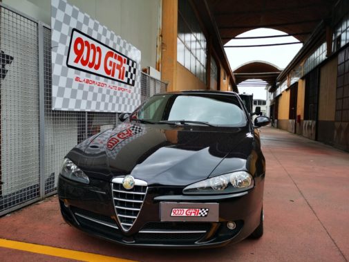 Alfa Romeo 147 1.9 jtd powered by 9000 Giri