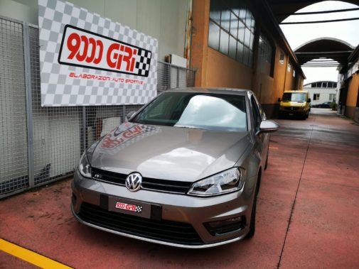 Vw Golf 1.6 tdi powered by 9000 Giri