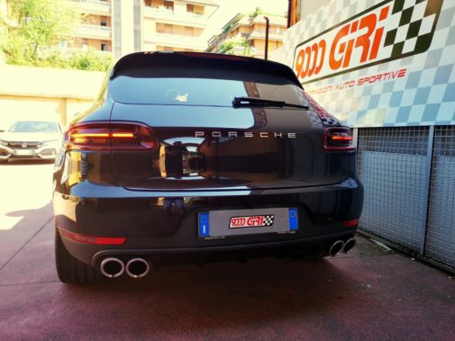 Porsche Macan powered by 9000 Giri