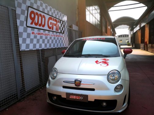 Fiat 500 Abarth powered by 9000 Giri