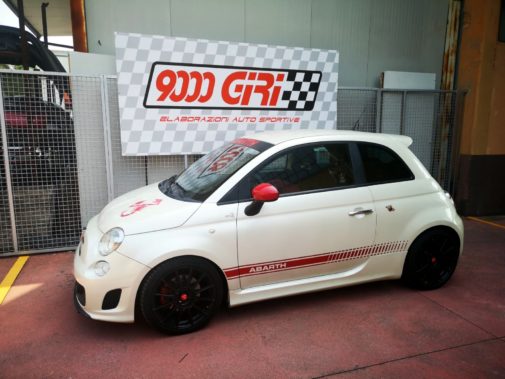 Fiat 500 Abarth powered by 9000 Giri