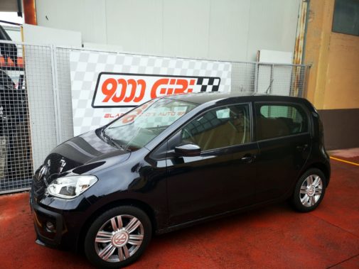 Vw Up powered by 9000 Giri