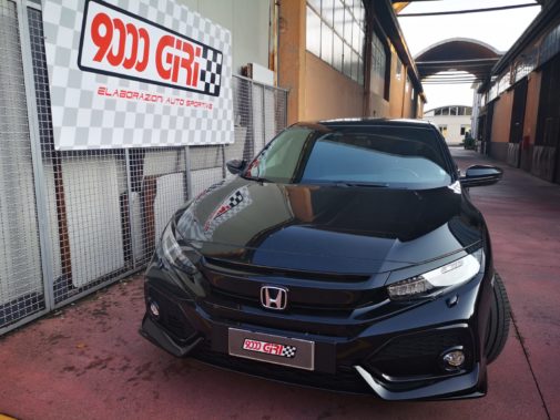 Honda Civic 1.5 V-tec powered by 9000 giri