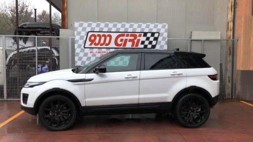 Range Rover Evoque powered by 9000 Giri