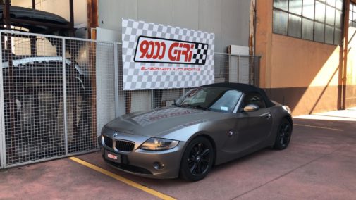 Bmw Z4 2.5i powered by 9000 Giri