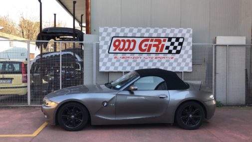 Bmw Z4 2.5i powered by 9000 Giri