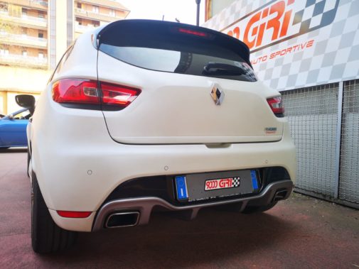 Renault Clio Rs powered by 9000 Giri