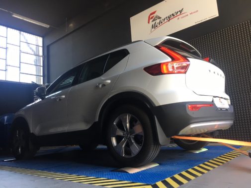 Volvo xc40 T5 powered by 9000 Giri