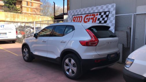 Volvo xc40 T5 powered by 9000 Giri