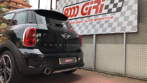 Mini Countryman Cooper S all 4 powered by 9000 Giri