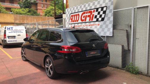 Peugeot 308 1.6 hdi powered by 9000 giri