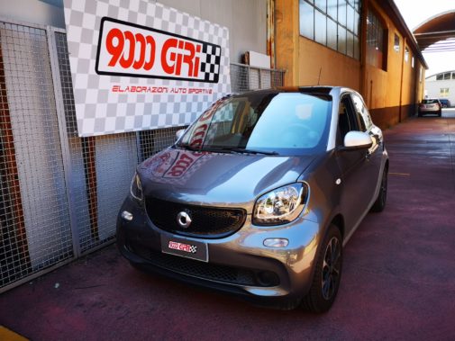 Smart Fortwo 900 turbo powered by 9000 giri