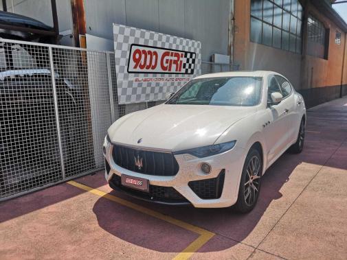 Maserati Levante 3.0 d powered by 9000 giri 