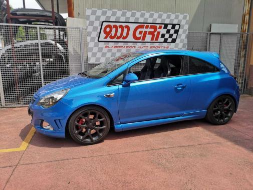 Opel Corsa Opc powered by 9000 Giri