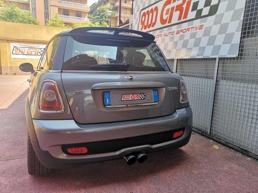 Mini Cooper S Jcw powered by 9000 Giri