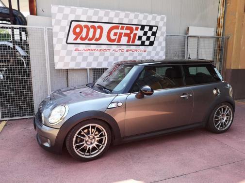 Mini Cooper S Jcw powered by 9000 Giri