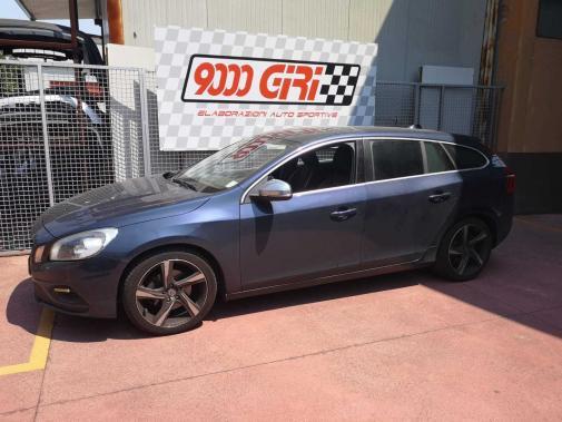 Volvo V60 2.0 tdi powered by 9000 Giri