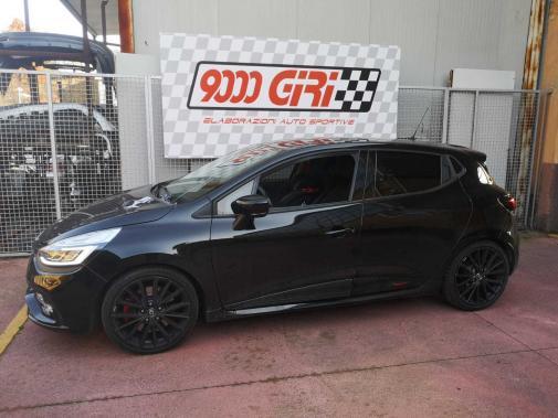 Renault Clio Rs Trophy powered by 9000 Giri