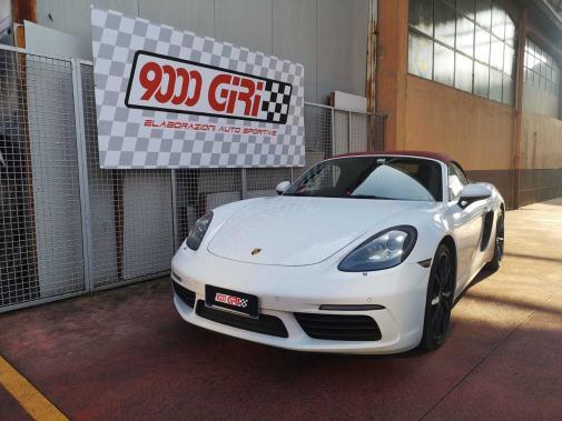 Porsche Boxter 718 2.0T powered by 9000 giri