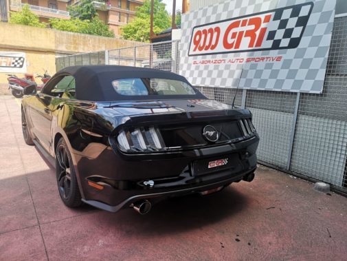 Ford Mustang 2.3 ecoboost cabrio powered by 9000 Giri