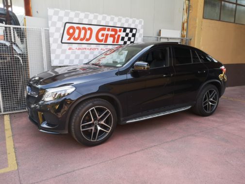 Mercedes Gle 350d 4 matic powered by 9000 Giri