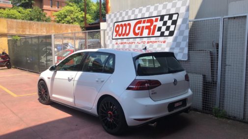 Vw Golf 7 gti powered by 9000 Giri