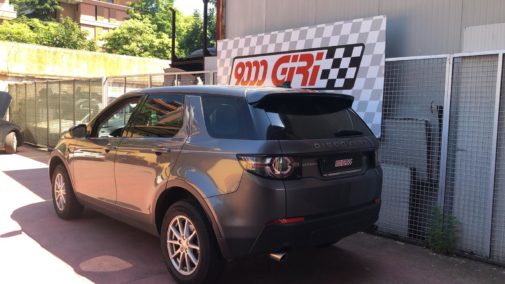 Land Rover Discovery 2.0 tdi powered by 9000 Giri