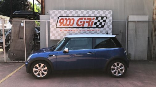 Mini Cooper 1.6 powered by 9000 Giri