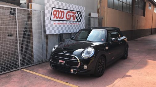 Mini Cooper S cabrio powered by 9000 Giri