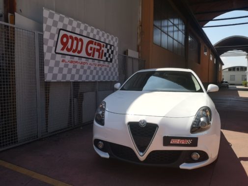 Alfa Romeo Giulietta 1.6 jtdm powered by 9000 Giri