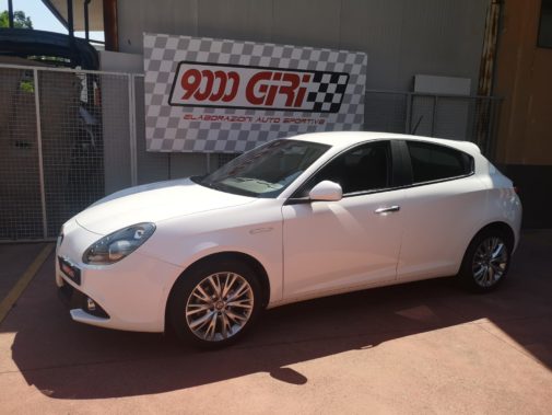 Alfa Romeo Giulietta 1.6 jtdm powered by 9000 Giri