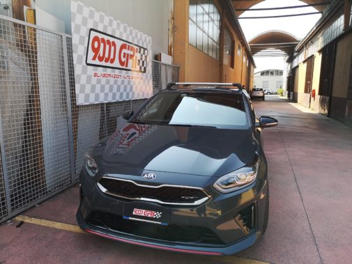 Kia Ceed 1.6 Gt powered by 9000 Giri