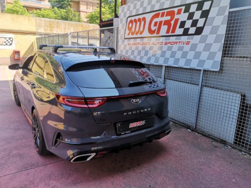 Kia Ceed 1.6 Gt powered by 9000 Giri