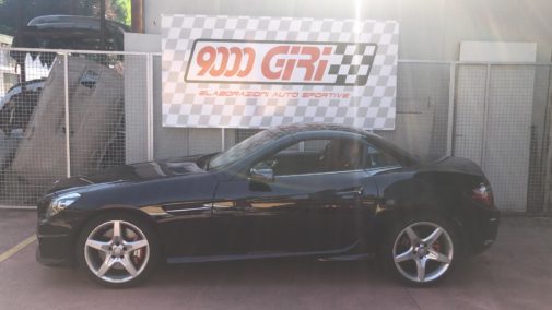 Mercedes Slk 220 cdi powered by 9000 Giri