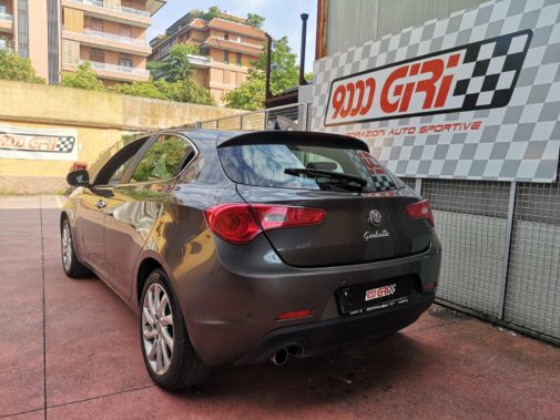 Alfa Romeo Giulietta 1.6 jtdm powered by 9000 Giri